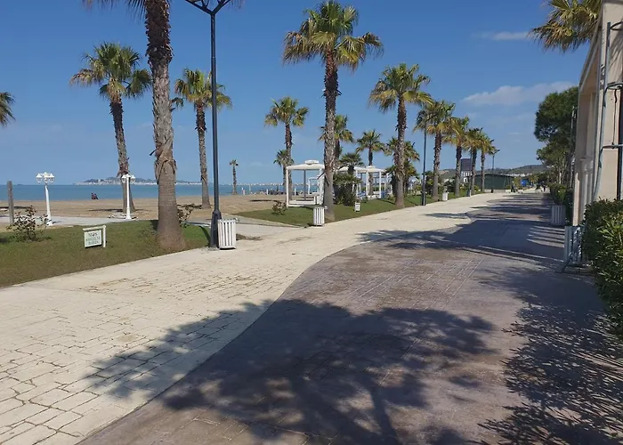 Apartment Julia's In *